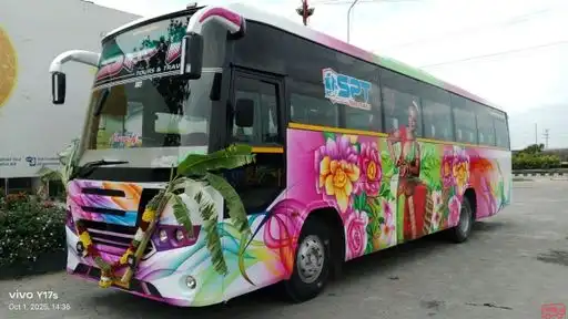 SPT Tours and Travels Bus-Front Image
