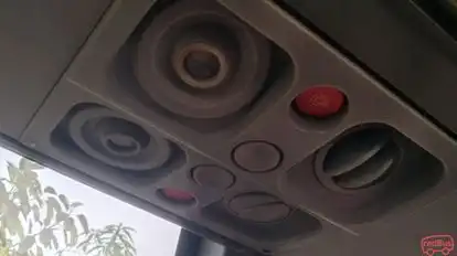 Shakti Yatra Bus-Amenities Image