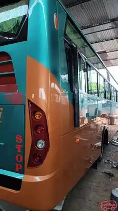 Maharani Express  Bus-Front Image