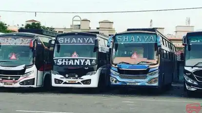 Shanya Travels Bus-Front Image