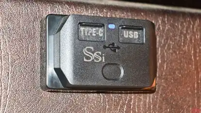 VSR Tours and Travels Bus-Amenities Image