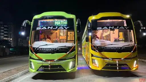 Sanjay Travels Bus-Front Image