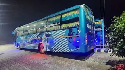 Jay Jagdambay Tour And Travels Bus-Side Image