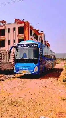 TRAVELLING INDIA  Bus-Front Image