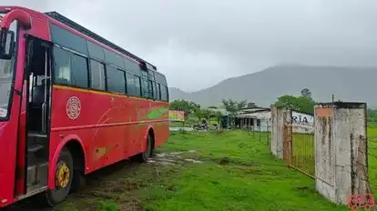 Vaishnavi Tours And Travels  Bus-Side Image