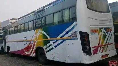 Vaishnavi Tours And Travels  Bus-Side Image