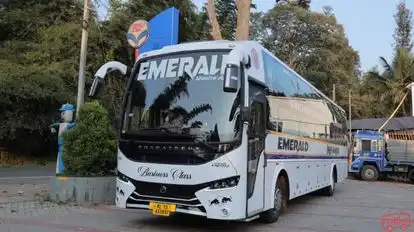 EMERALD TRAVELS Bus-Front Image