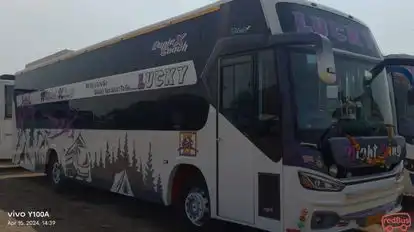 Shivam (Lucky) Travels Bus-Side Image