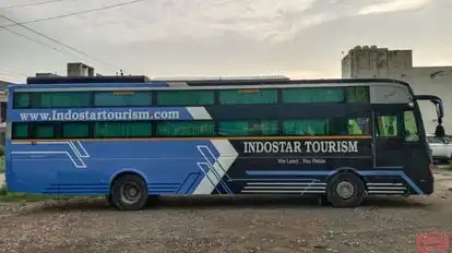 INDOSTAR TOURISM Bus-Side Image