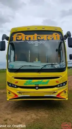 Geetanjali Travels Bus-Front Image
