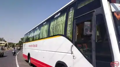 Mahakal Laxmi Travels Bus-Side Image