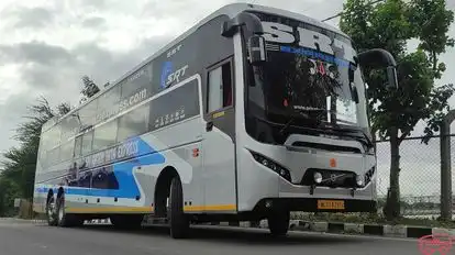 SRI RATAN TATA EXPRESS Bus-Front Image