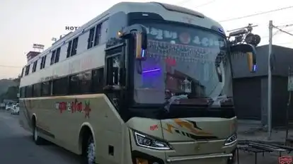 Pramukh Darshan Travels Bus-Front Image