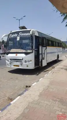 Kesariya Holidays Bus-Front Image