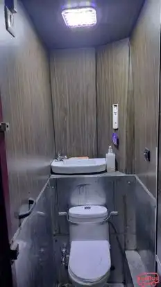 Celebrity Travels Bus-Amenities Image