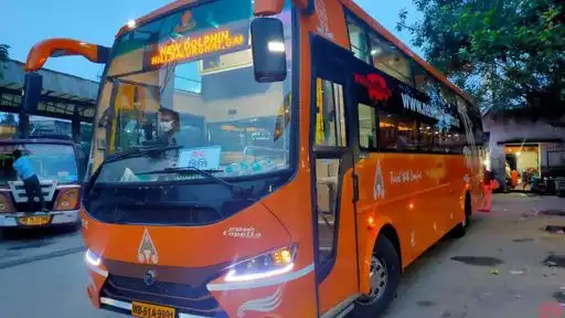 Jio Dolphin Travels Bus-Front Image