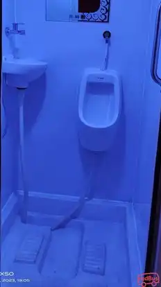 LP Mishra Transport Bus-Amenities Image