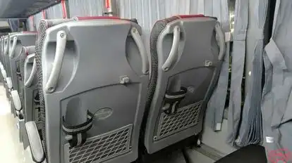 Vijay Rath Bus-Amenities Image