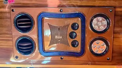 NETWORK TRAVELS Bus-Amenities Image