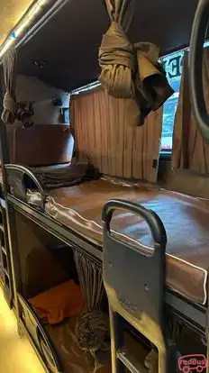 Bus BEES Bus-Seats Image