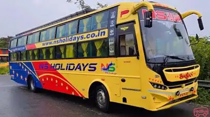 NS Holidays Bus-Side Image