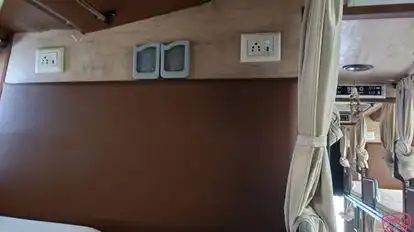 SRL G Transport Bus-Amenities Image