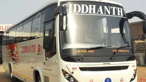 SIDDHANTH TRANSPORT Bus-Front Image