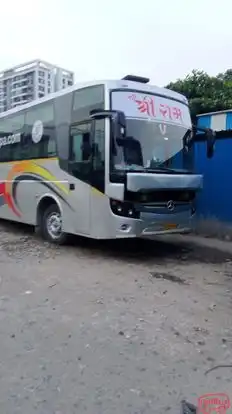 Aakash Travels Bus-Front Image