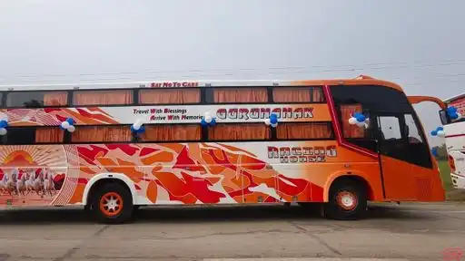 New Shree Patel Travels Bus-Front Image