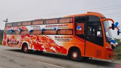 New Shree Patel Travels Bus-Front Image