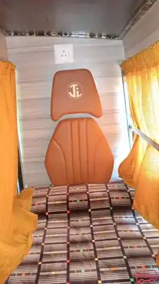 Aapeshwar Travels Bus-Seats Image