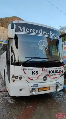 KS HOLIDAYS  Bus-Front Image