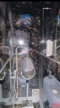 Dada Brothers Bus-Amenities Image