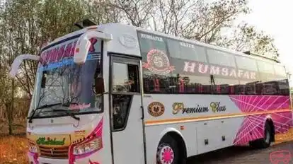 Heena travels Bus-Front Image