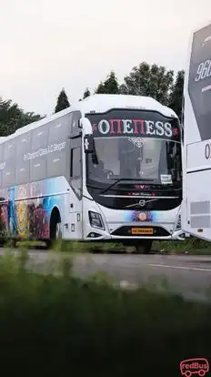 Oneness Tours And Travels Bus-Front Image