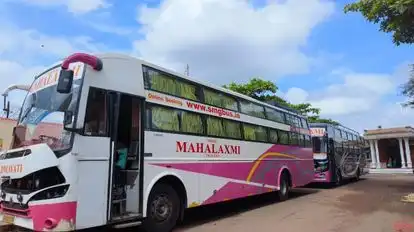 Shree Mahalaxmi Travels Bus-Side Image