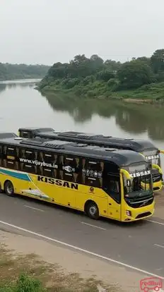 KISSAN TRAVELS PILANI  Bus-Side Image