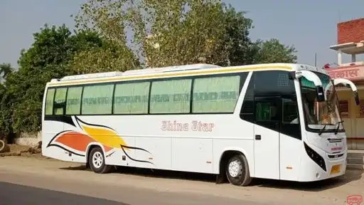 SHINE STAR LUXARY COACH AND CARGO Bus-Front Image