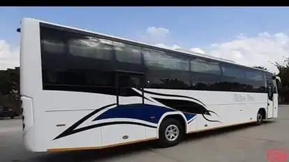 SHINE STAR LUXARY COACH AND CARGO Bus-Side Image