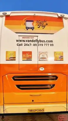 Vande Fly Bus-Side Image