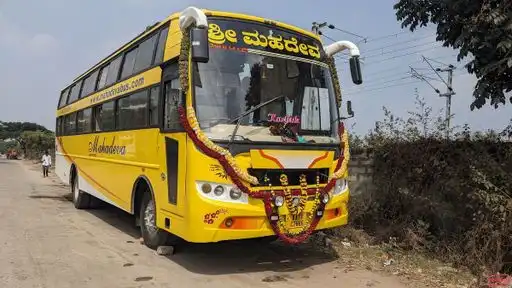 Mahadeva Motors Bus-Front Image