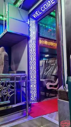 Neelam Travels Bus-Amenities Image