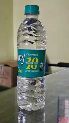 Lemon Travels Bus-Amenities Image