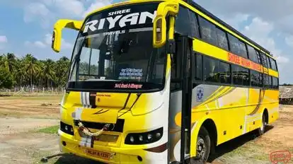 Shree Riyan Travels Bus-Front Image