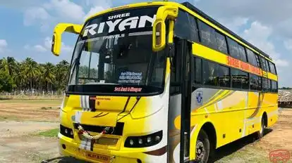 Shree Riyan Travels Bus-Side Image