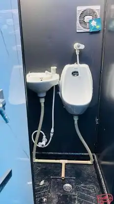 Lavish Travels  Bus-Amenities Image