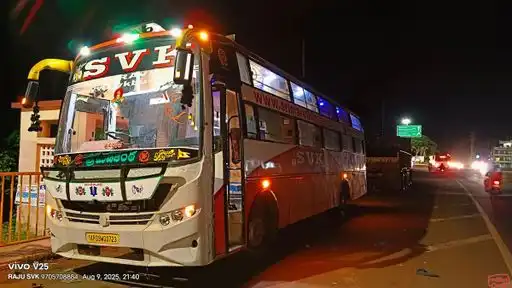 SRI VIJAYA KRISHNA TOURS and  TRAVELS Bus-Front Image