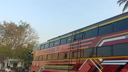 New Lucky Travels Surat Bus-Side Image