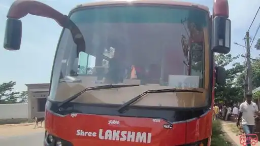 Shree Lakshmi Bus-Front Image