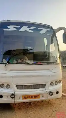SRI KALAI TRAVELS Bus-Front Image